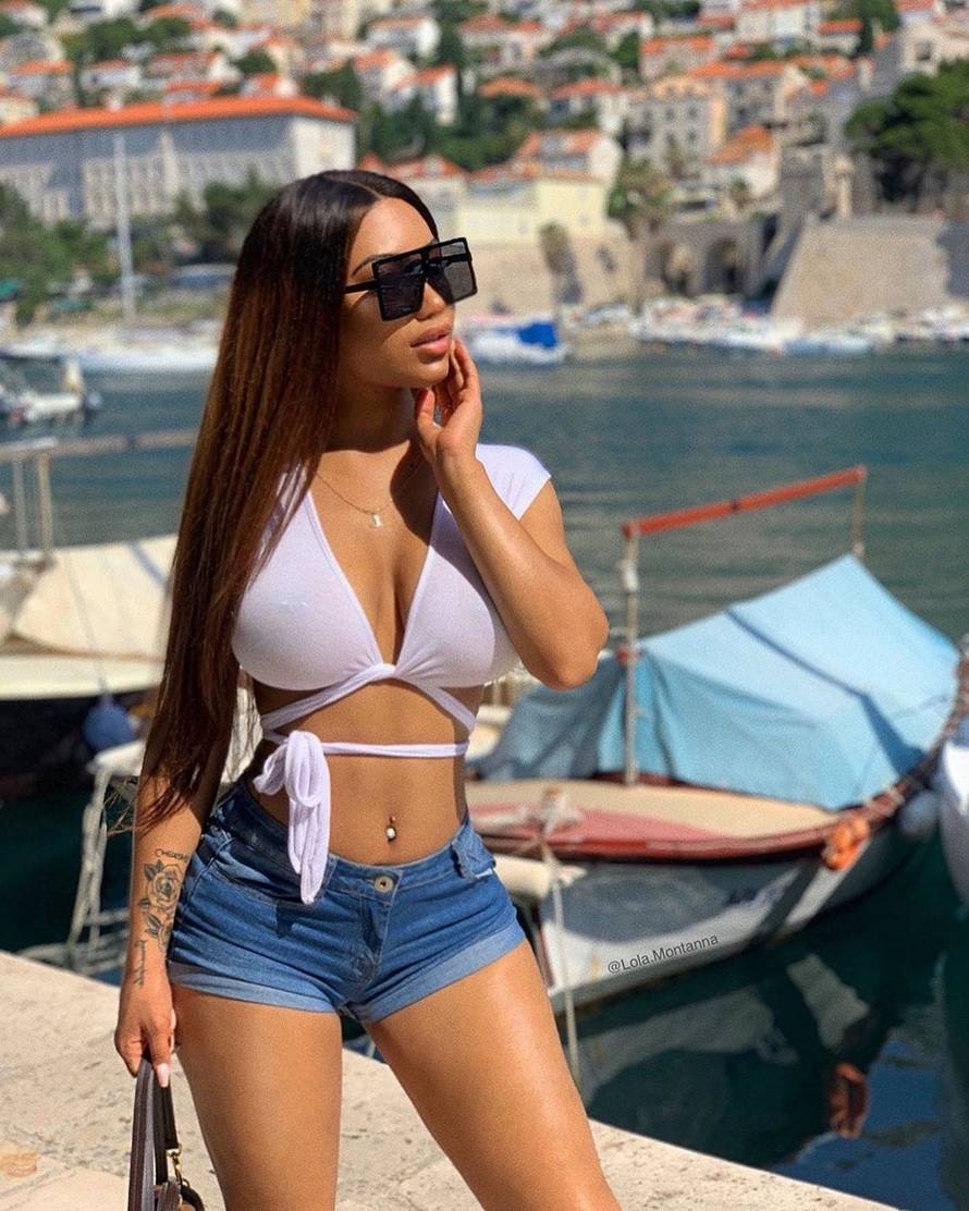 'Zapalila' Dubrovčane: Bujnu Australku snimali na zidinama