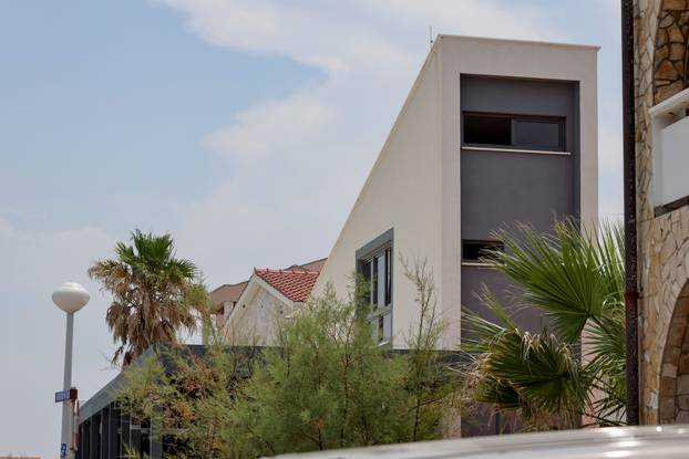 Vir: Najuža kuća na Viru