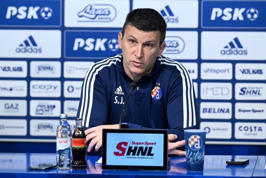 Zagreb: Trener Jakirović je na konferenciji za medije najavio pripreme