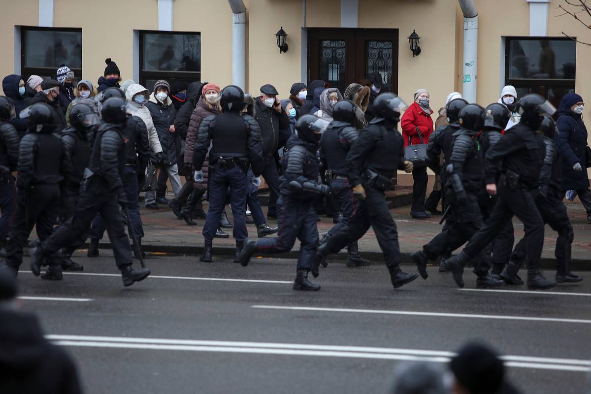 Prosvjedi protiv Lukašenka, policija privela 135 prosvjednika