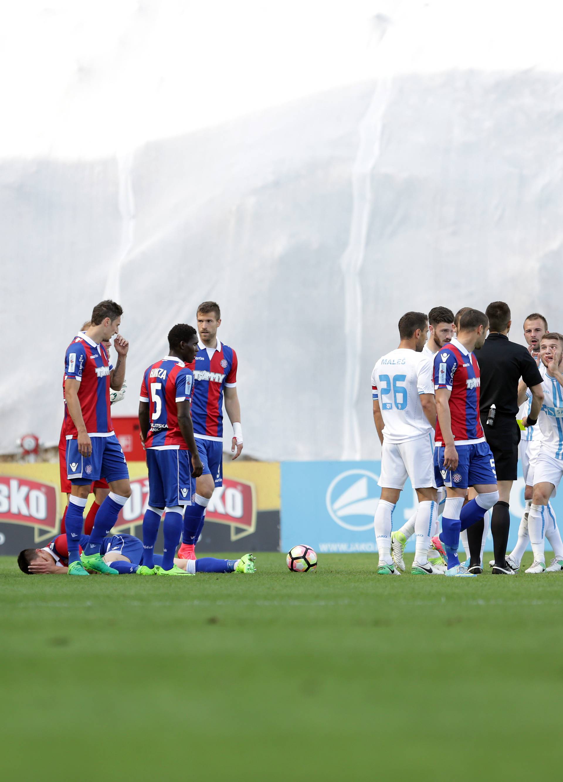 Šampionska Rijeka pobijedila je Hajduk i juri po povijesnu titulu