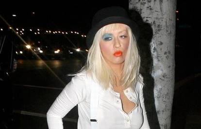 Aguilera odjevena poput frajera proslavila rođendan  