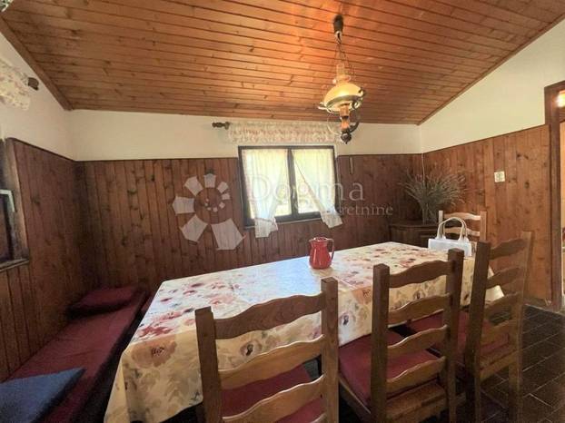 FOTO Kao iz starog romantičnog filma: Pogledajte ovu bajkovitu rustikalnu vilu u Labinu