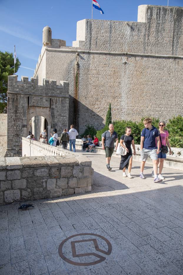 Dubrovnik: Postavljen znak UNESCO-a na ulazima u staru jezgru grada