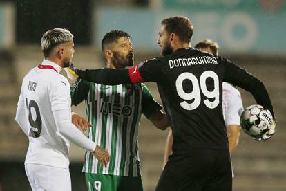 Hrvat tragičar, Milan izbacio Rio Ave i izborio skupinu tek nakon ludih 12 serija jedanaesteraca!