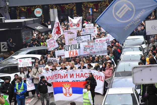 Masovni prosvjedi u Nišu 