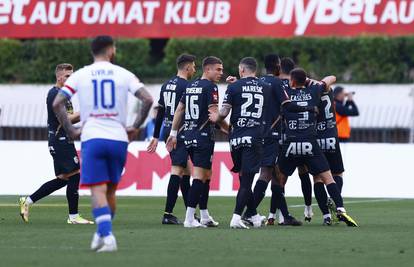 Navijači Hajduka opet tuguju: 'Ne može Dinamo biti loš, koliko mi možemo biti lošiji. Amen'