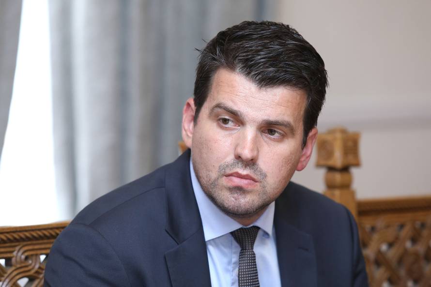 Novi mailovi: Grupa Borg žali jer nije prošla prodaja HEP-a