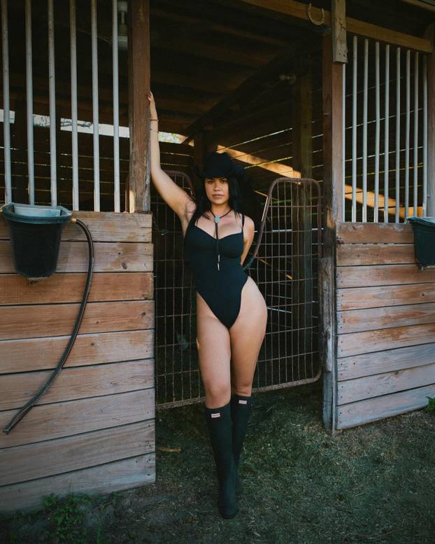 FOTO 'Toliko sam atraktivna da muškarci staju i zure u teretani, to je toliko neugodno'