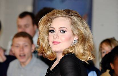 Adele: Htjela sam da to čujete direktno od mene, trudna sam