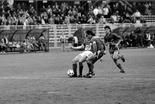 Zagreb: Savezna liga Jugoslavije, Dinamo - Borac, 7.4.1990.
