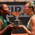 Siniakova i Townsend sru&scaron;ile Kruni&cacute; i Danilinu u finalu parova