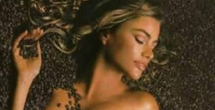 Sofia Vergara pozirala potpuno gola, a strateška mjesta pokrila zrncima kave: 'Božanstvena si'
