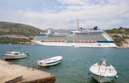 Rekord: U Dubrovnik je stiglo šest kruzera s 16.000 putnika