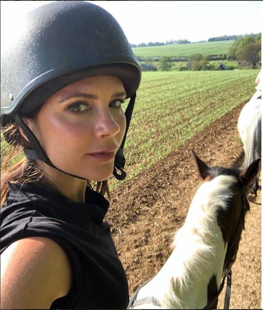 Victoria ne nosi krzno, a torbe od nojeva i janjadi obožava...