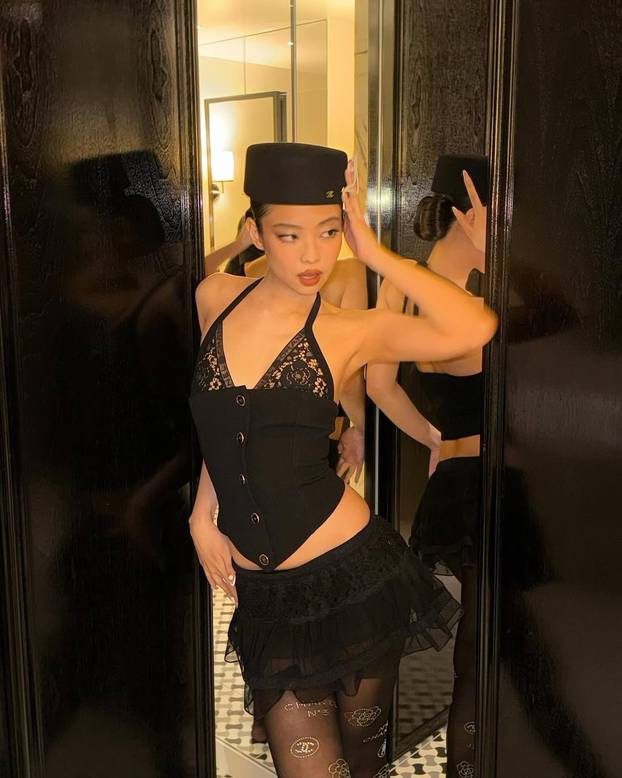 FOTO Članica grupe BlackPink: Jennie dominira ljestvicama diljem svijeta, bavi se i modom