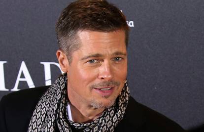 'Šuška' se o novoj vezi: Brad Pitt ljubi lijepu profesoricu?