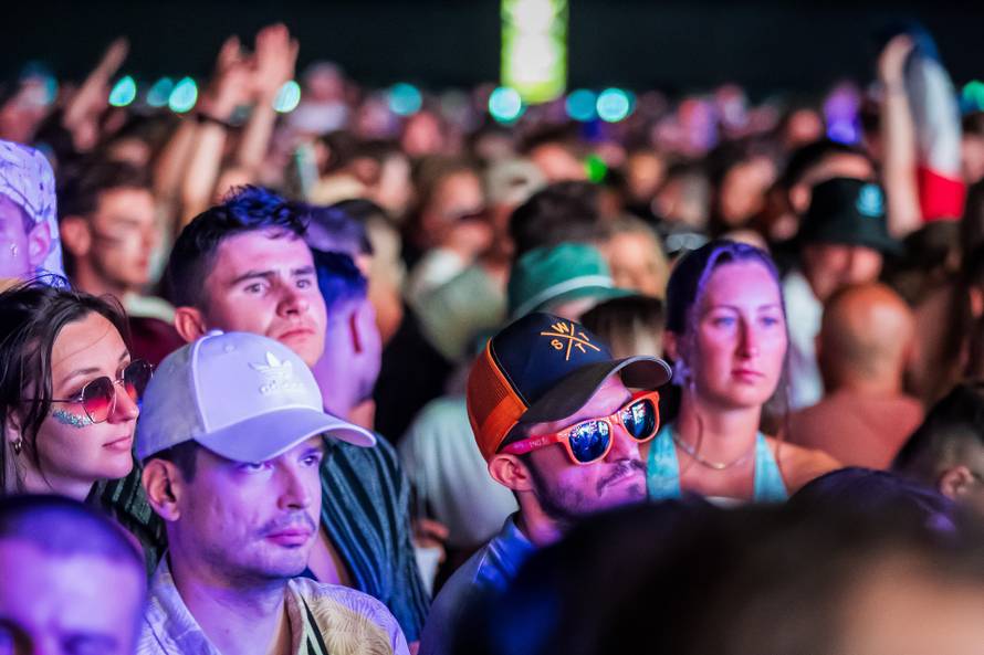 Split - DJ Vini Vici.