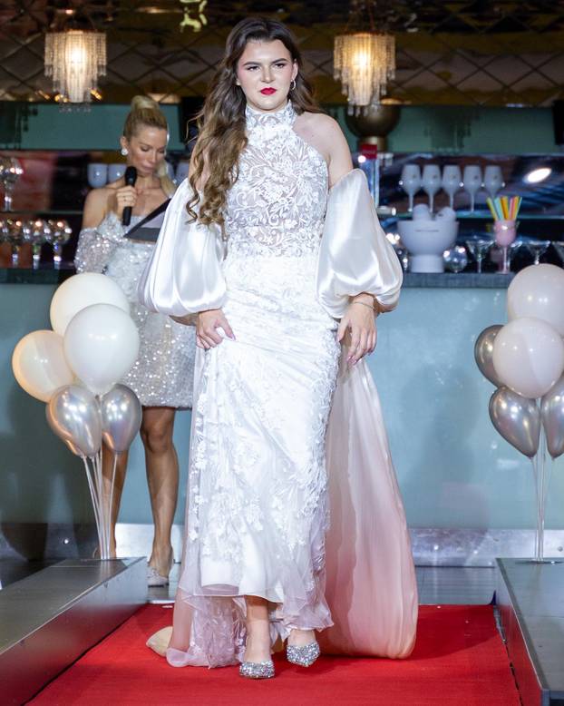 FOTO Ma, ovo se ne viđa često! Pogledajte kako je izgledao izbor za Miss Metropole...