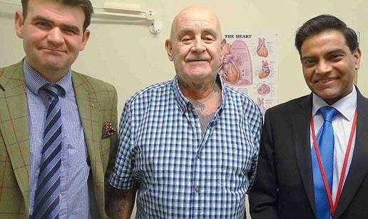 Tumor mu je 'pojeo' prsni koš: Sada ima novi, i to - isprintani