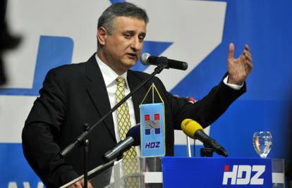 Karamarko: Kriminaliziraju nas zato što smo stvarali Hrvatsku