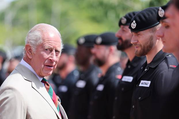 Kralj Charles III. vozio tenk tijekom Dana obitelji Kraljevske tenkovske pukovnije