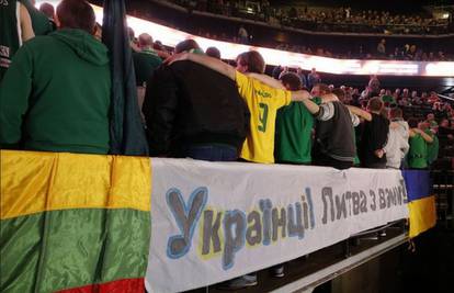 Litvanci uz Ukrajince: Navijači Žalgirisa okrenuli leđa CSKA