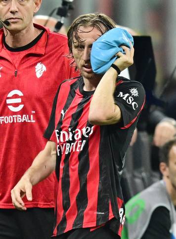 Serie A - AC Milan v Juventus