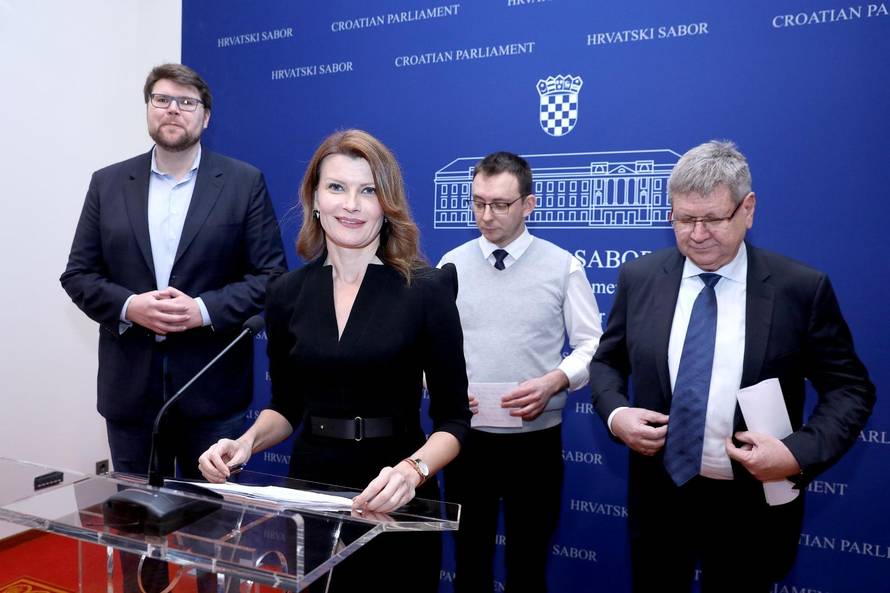 Oporba: Zakon o udomiteljstvu šaljemo na ocjenu ustavnosti