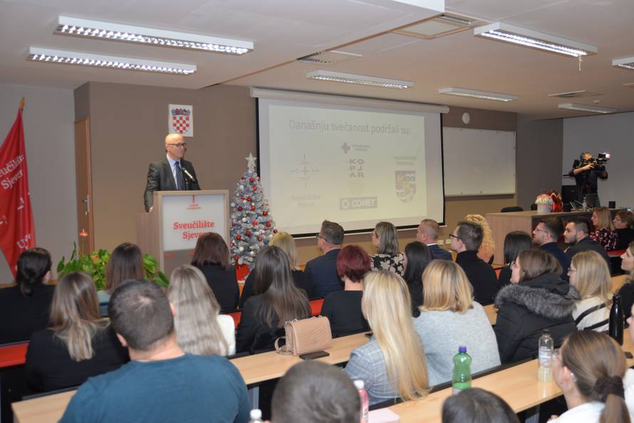 Najbolji studenti volonteri su dobili nagradu Petre Horvat