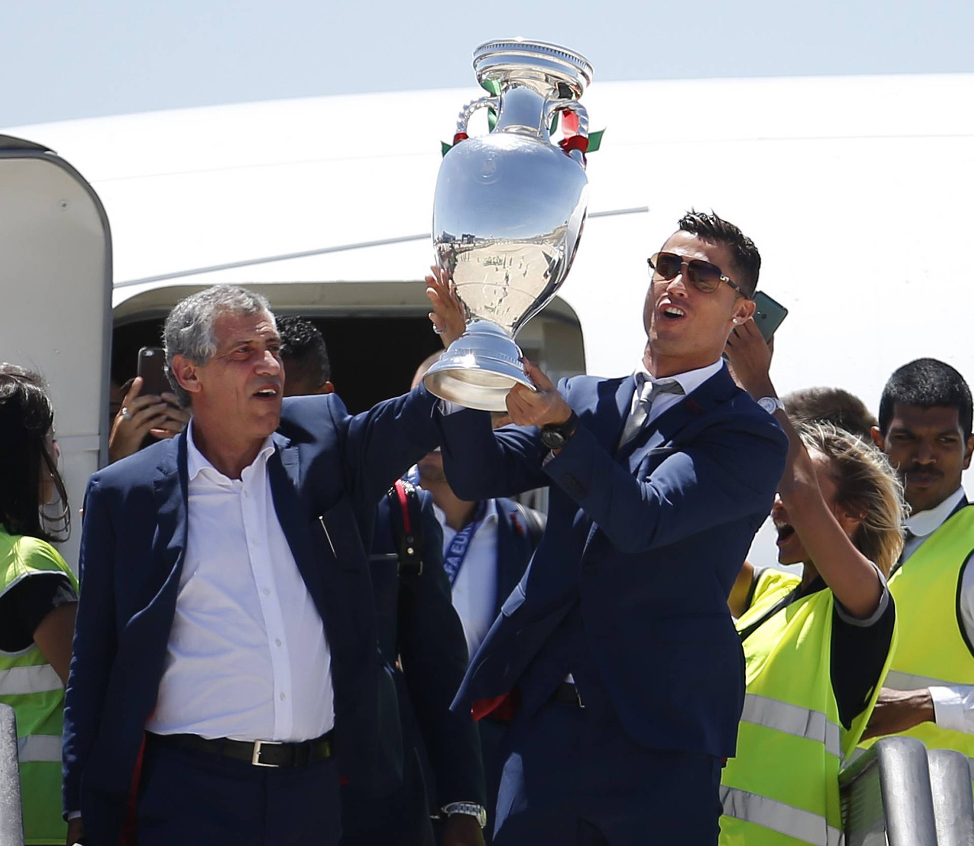 Santos and Ronaldo with Cup on return to Lisbon