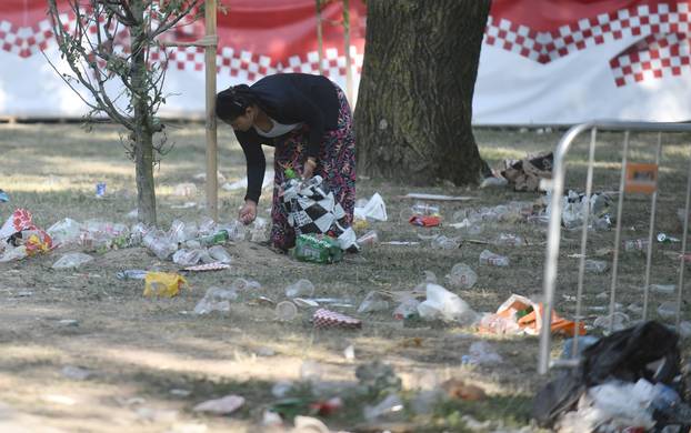 Zagreb: Čišćenje Bundeka jutro nakon Thompsonovog koncerta