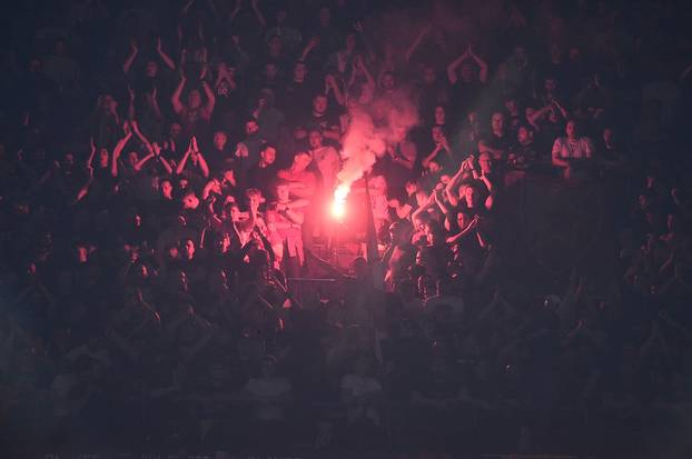 Beograd: Košarkašku utakmicu Crvena Zvezda - Partizan obilježili navijački neredi 
