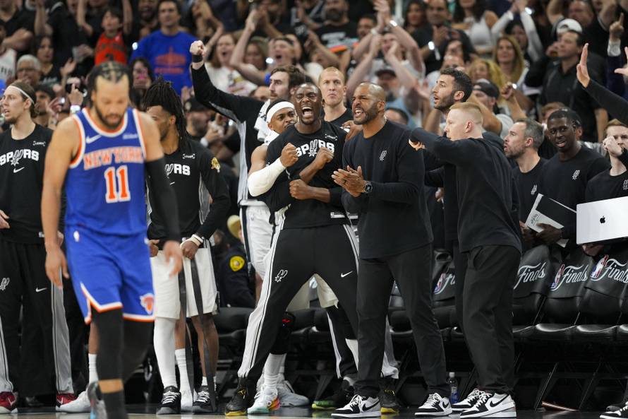 NBA: Finals-New York Knicks at San Antonio Spurs