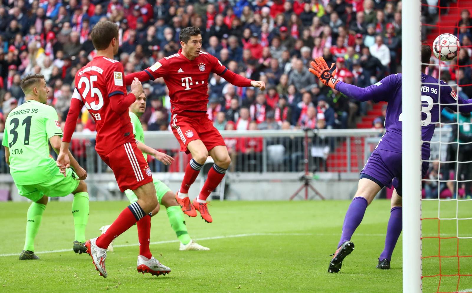 Bundesliga - Bayern Munich v Hannover 96