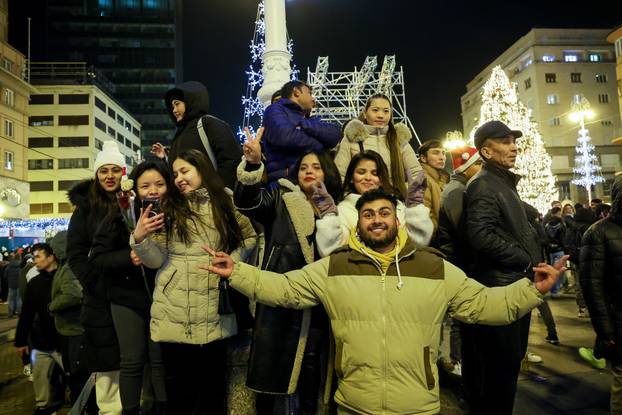 Zagreb u Novu 2026 godinu ušao uz Dubiozu kolektiv