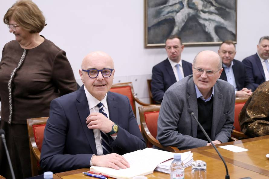 Zagreb: Plenkovic odborima predstavio Alena Ružića, kandidata za novog ministra rada, mirovinskog sustava, obitelji i socijalne politike