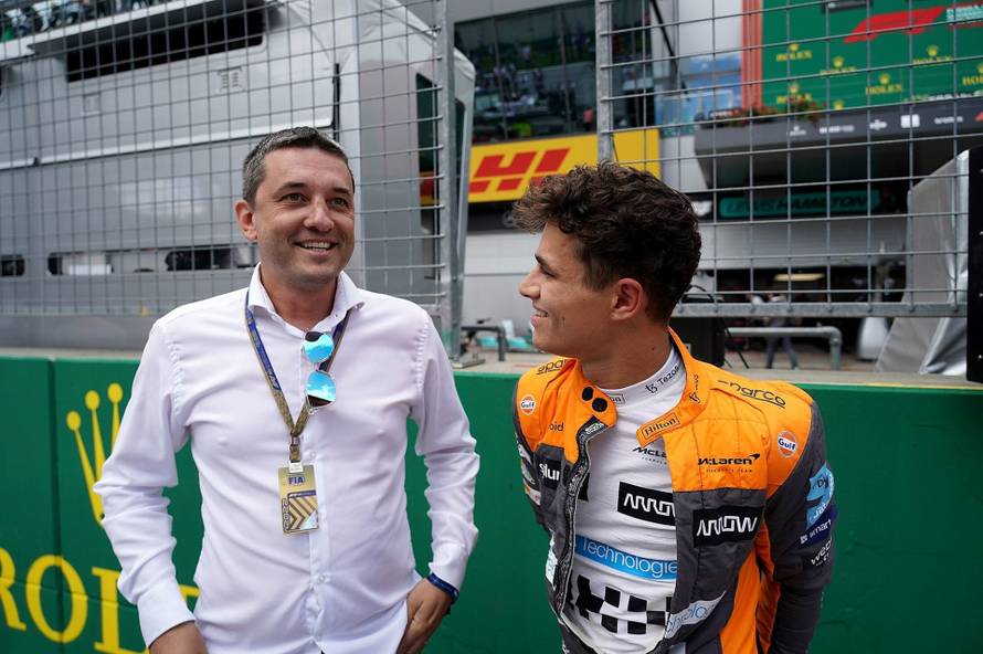 'Axlu Roseu sam sredio da maše ciljnom zastavom, Max je čudo, ali najveće šanse dajem Norrisu'