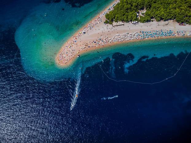 Zlatni rat je jedna od najpoznatijih hrvatskih plaža, a često završi na top listama najljepših na svijetu