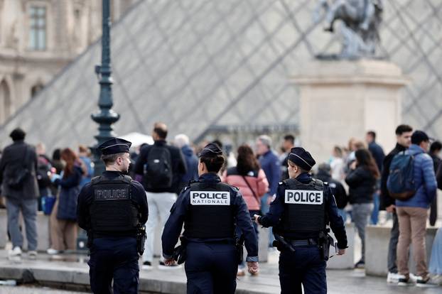 The Louvre Museum remains closed on day after robbery