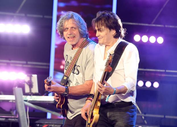 Vodice: Vlado Kalember i Srebrna krila prve ve?eri ovogodišnjeg CMC festivala