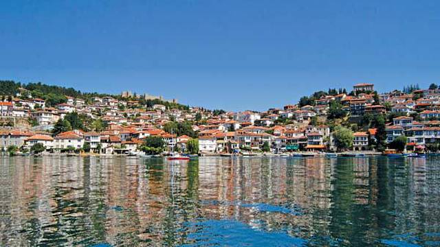 Makedonija: Doživite ljepotu jezera i "Grad svjetlosti"