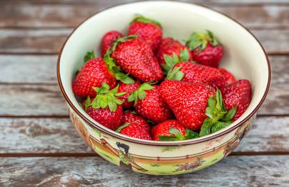 20 recepata s jagodama za mršavljenje, zdravlje i imunitet