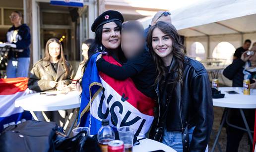 Okupili se fanovi uo&ccaron;i koncerta Marka Perkovi&cacute;a Thompsona, pogledajte atmosferu iz BiH