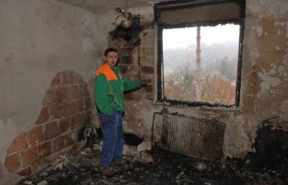 U samo dva tjedna izgorjele mu kuće, a ostao je i bez posla