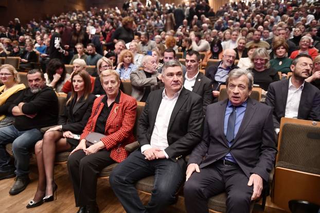Predsjednik Zoran Milanović na koncertu Drage Diklića u Lisinskom