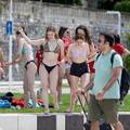 Zadarski maturanti u kupaćim kostimima proslavili kraj škole