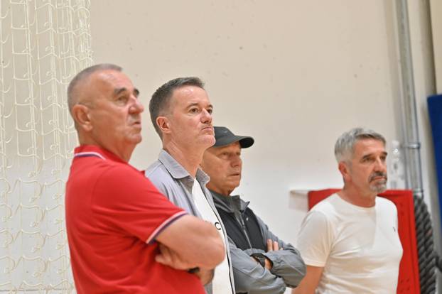 Makarska: Donatorska utakmica veterana Hajduk - Dinamo za Mladena Bartolovića