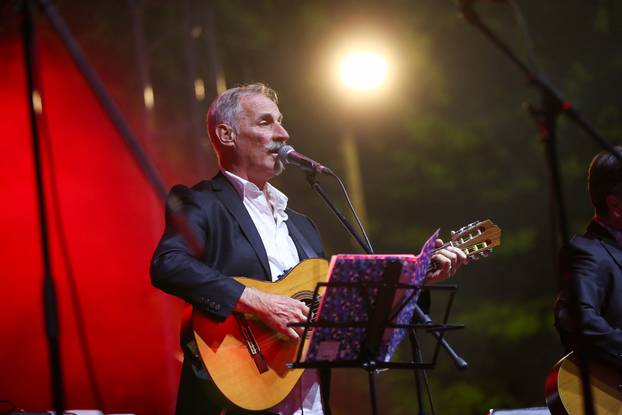 Zaprešić: Koncert u spomen na Olivera Dragojevića "Tragom Olivera"