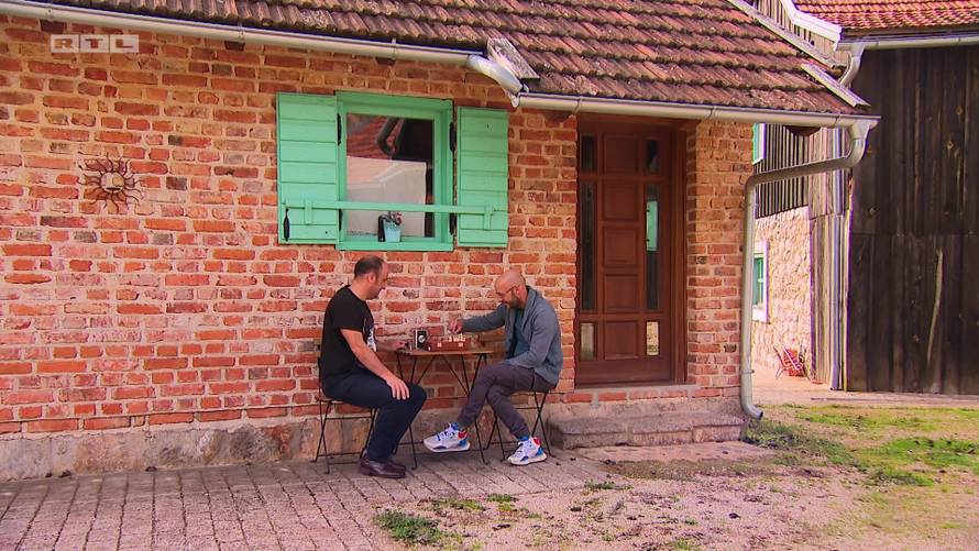 Još jedan 'Razbijač čaša' kuhat će u 'Večeri za 5': Zvonimir se bavi glazbom i pčelarstvom